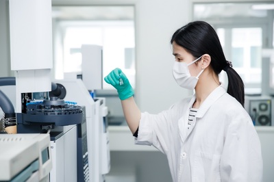 娃哈哈康有利电商平台发布会在杭举行,贴息帮助10万年轻人实现创业梦